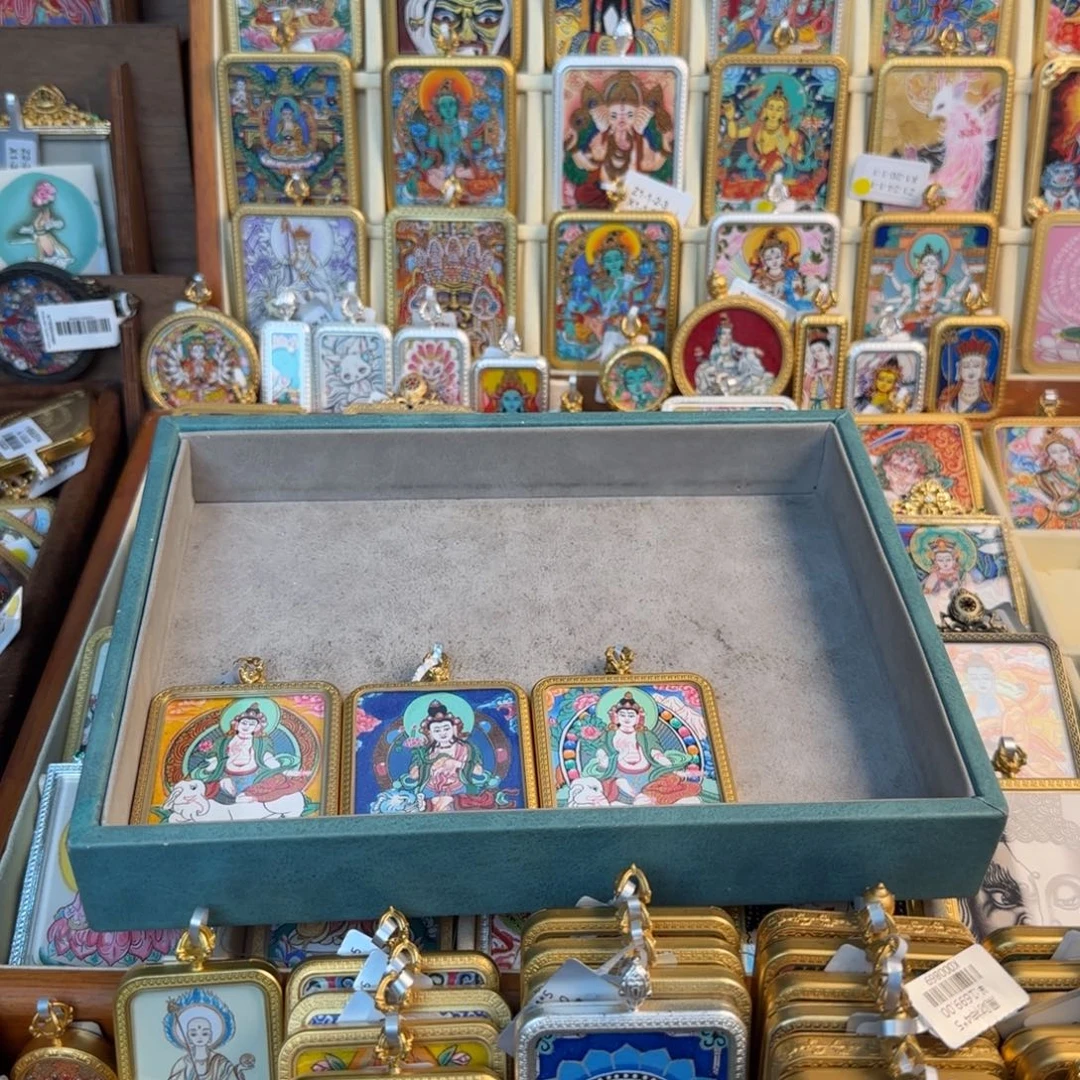 静***然花岗石铁合金古祥手绘唐卡