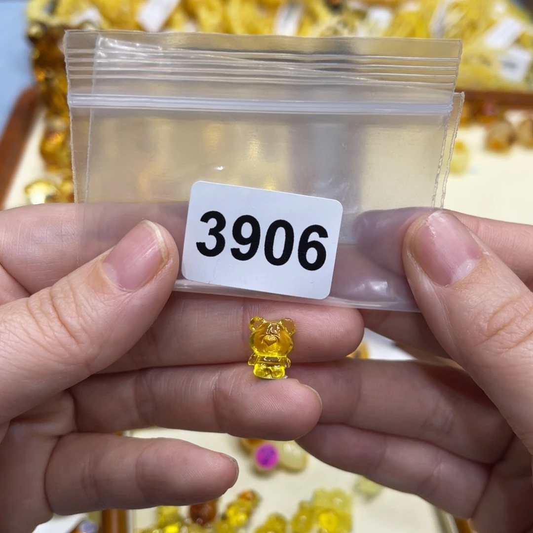 琥珀珠宝奇石未镶嵌