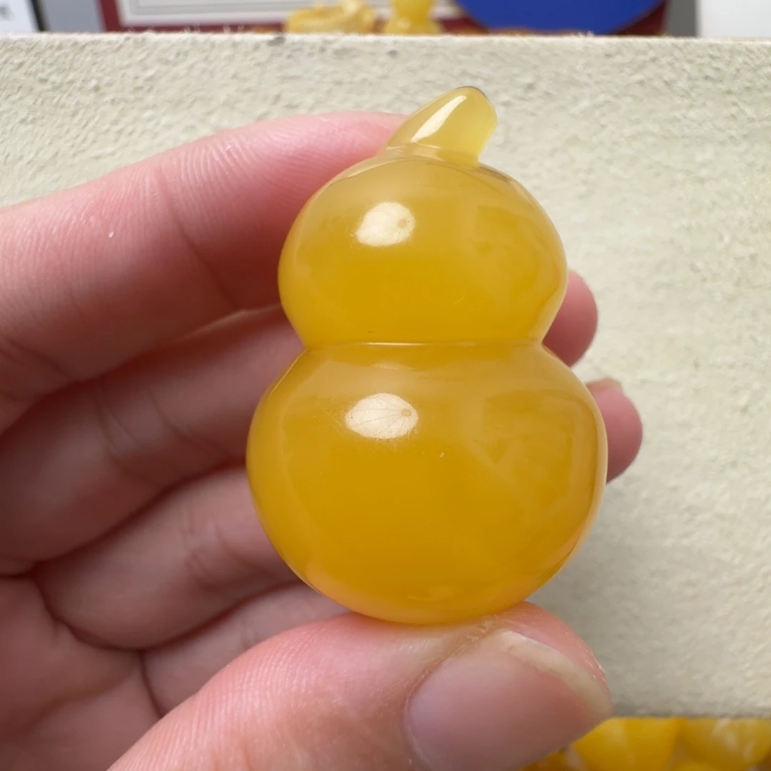 蜜蜡未镶嵌珠宝奇石超过七天不退不换