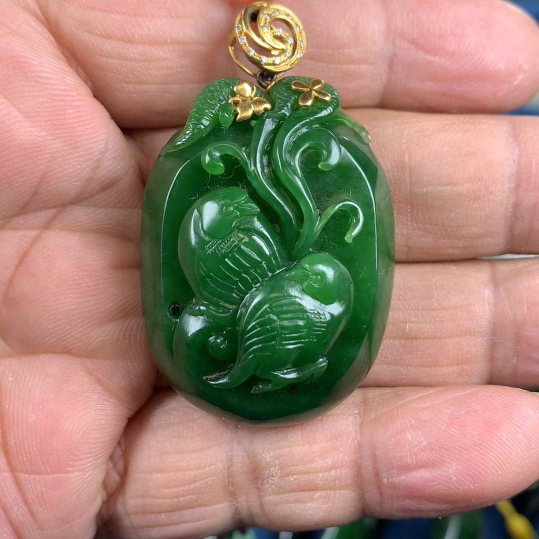 和田玉（碧玉）未镶嵌颈饰