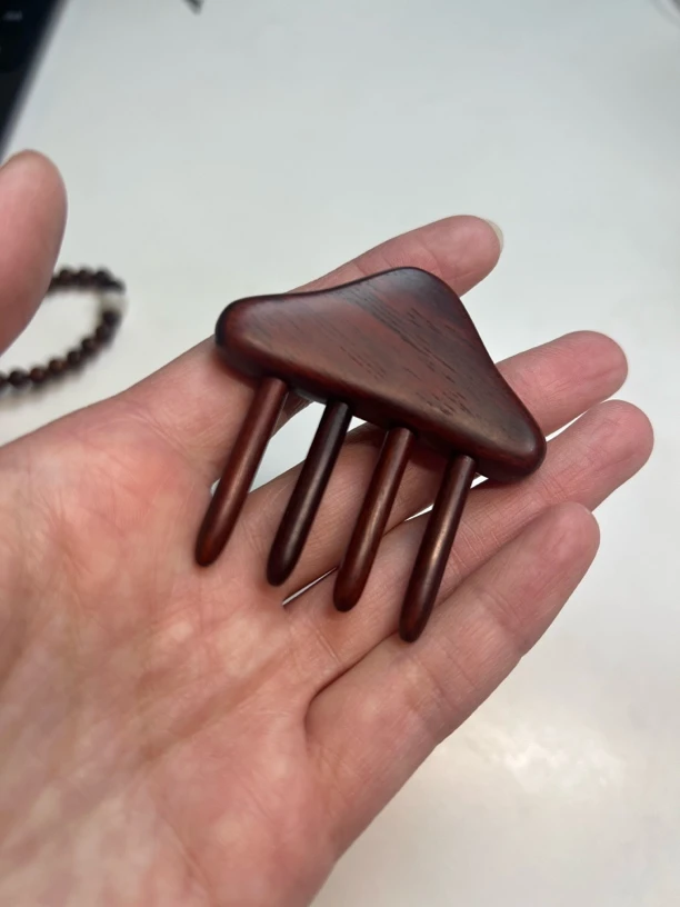 印度小叶紫檀按摩梳子