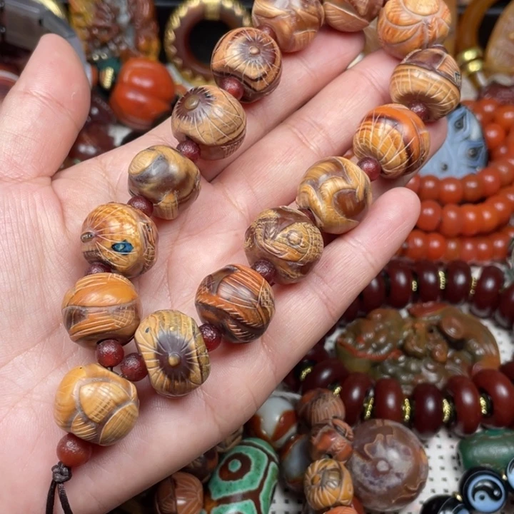 熟***人玛瑙/玉髓未镶嵌颈饰