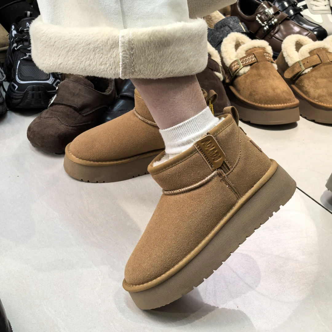 冬季新款加绒加厚防滑厚底四公分雪地靴女百搭新疆包邮