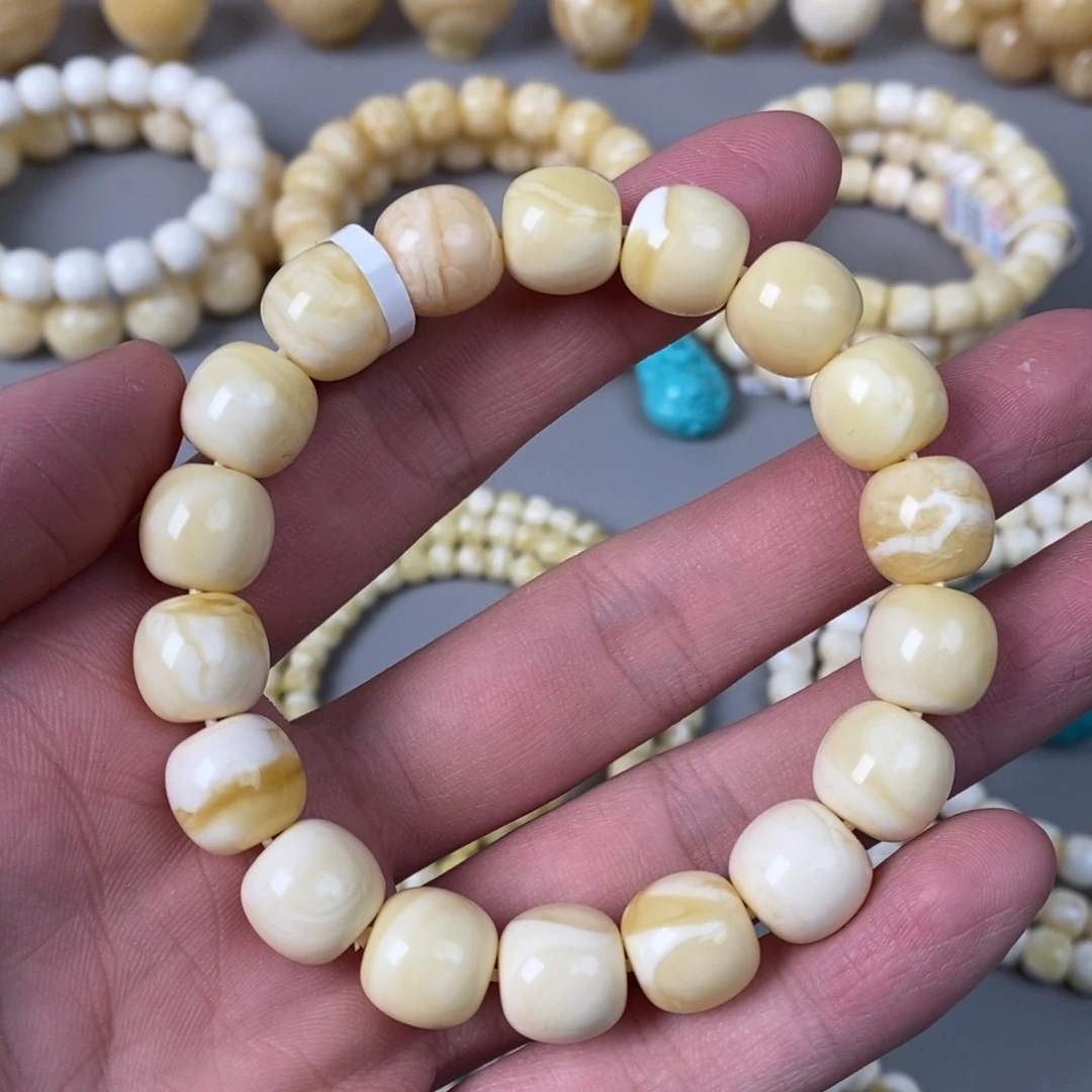 琥珀珠宝奇石未镶嵌12*11.5mm