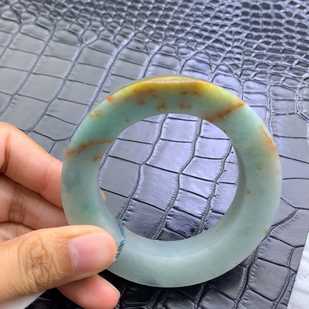定制翡翠未镶嵌翡翠手镯