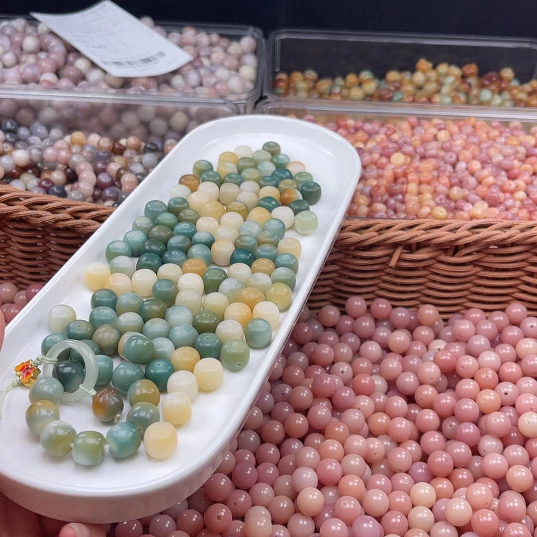 白玉菩提吊坠a11mm/40颗湖水绿