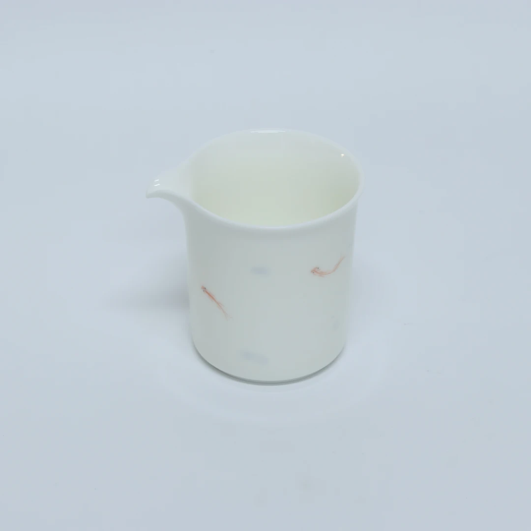 新01084白瓷手绘金鱼公道杯