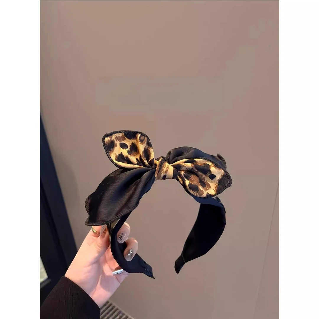 发箍女2025新款蝴蝶结发卡日韩小众时尚洋派发箍头饰感豹纹简约款