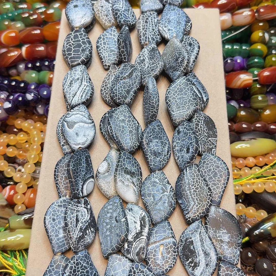 玛瑙/玉髓合金珠宝半成品龙鳞马眼一条大孔