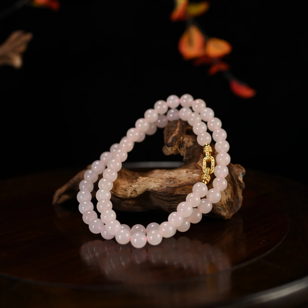 Lot8807 2512090160和田玉藕粉项链/保利