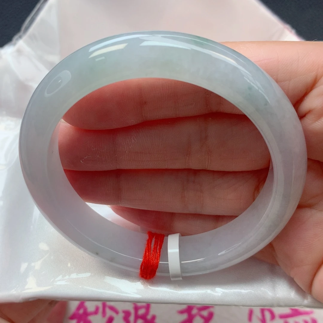 翡翠未镶嵌手镯57圈细糯化粉底飘绿花冰冰润润