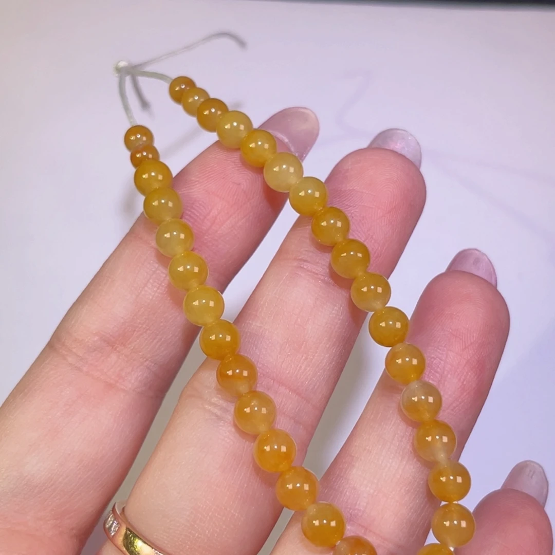 翡翠未镶嵌项圈裸石