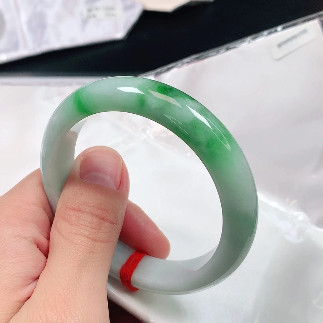 翡翠未镶嵌手镯翡翠1575