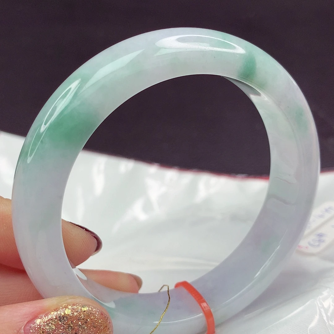 翡翠手镯未镶嵌57圈499