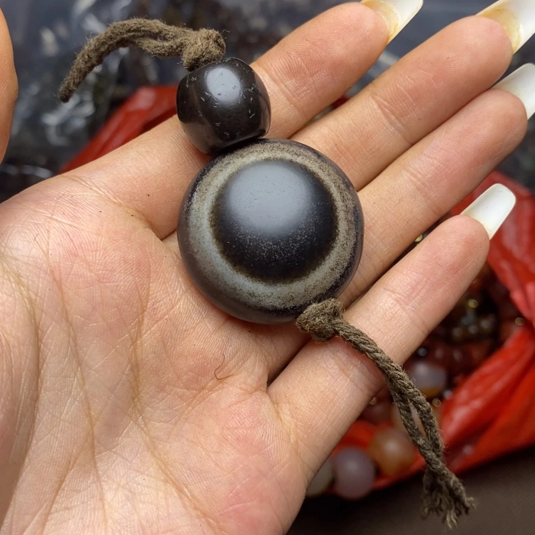 未镶嵌颈饰玛瑙/玉髓