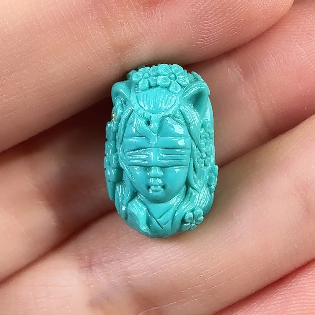 绿松石未镶嵌珠宝奇石