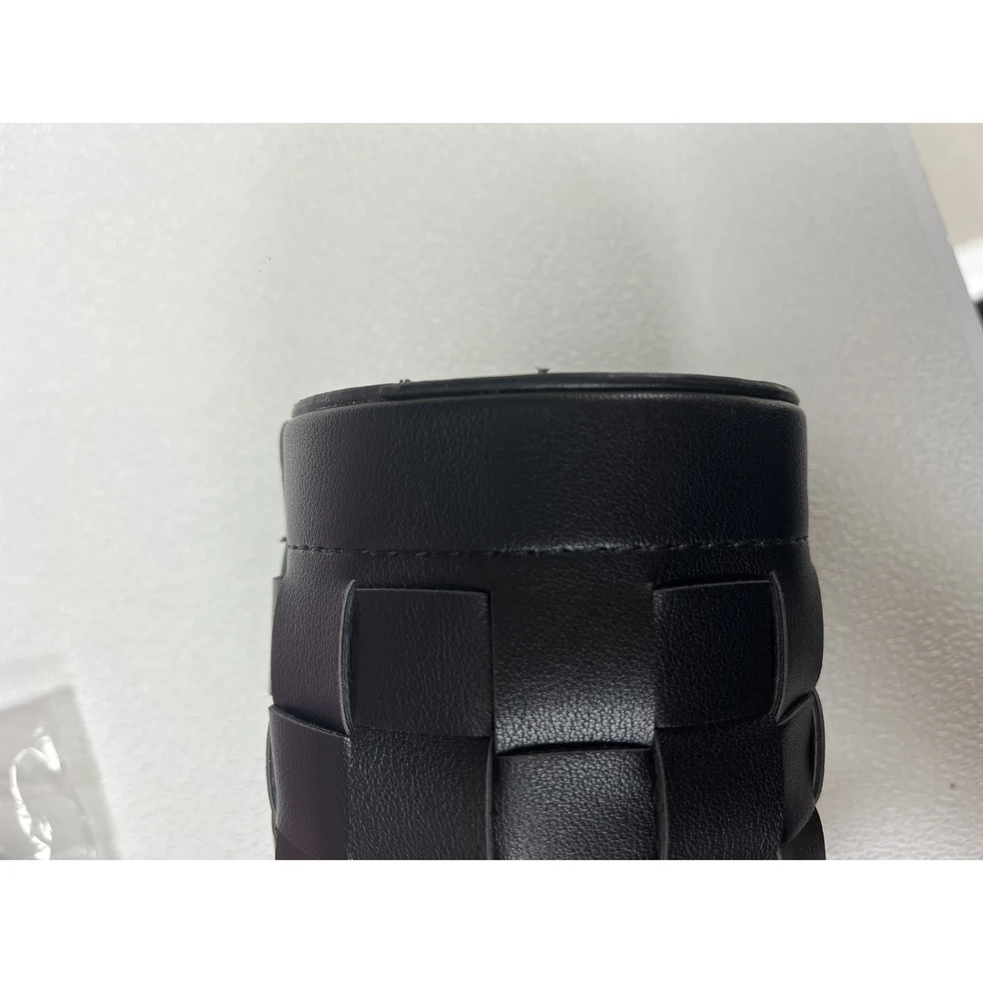 【小修】黑色笔筒收纳包004