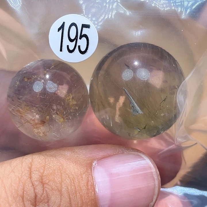 颈饰未镶嵌水晶S****?