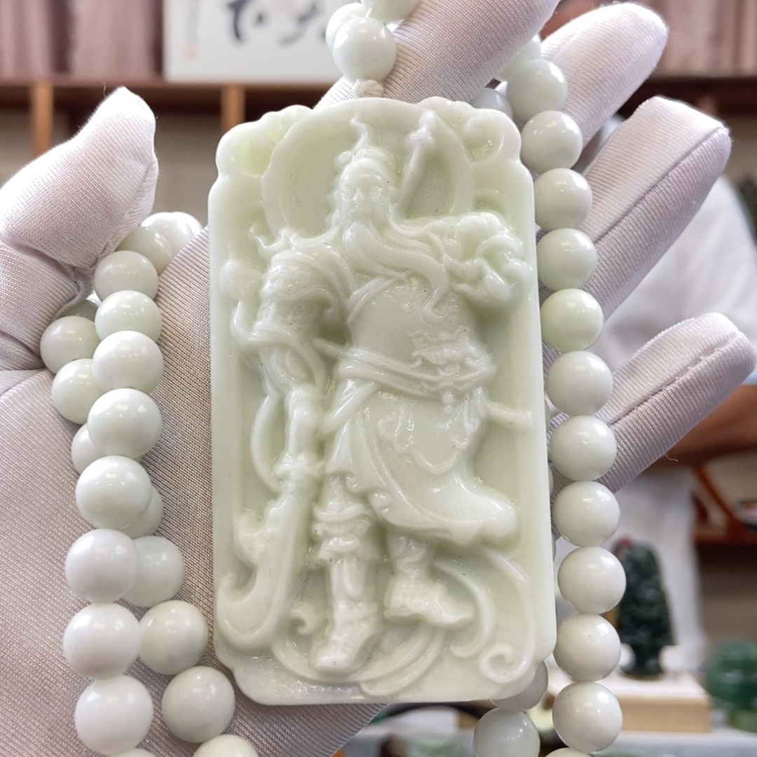 蛇纹石玉未镶嵌关公牌