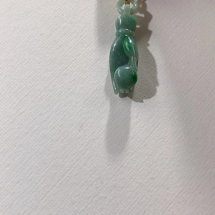 翡翠未镶嵌颈饰翡翠吊坠