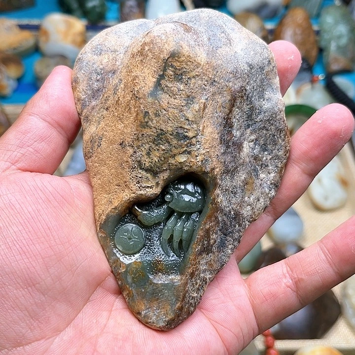 和田玉未镶嵌摆件泓**瑟