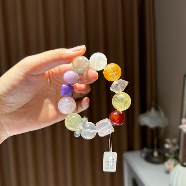 天然水晶手串（直播间扣价格拍）主播报到名字下单