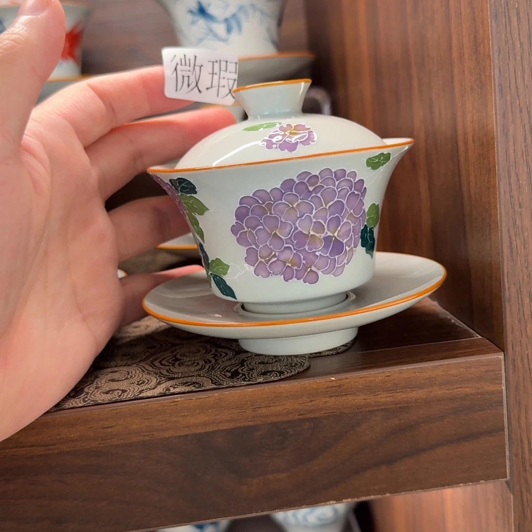 釉下手绘茶具微瑕