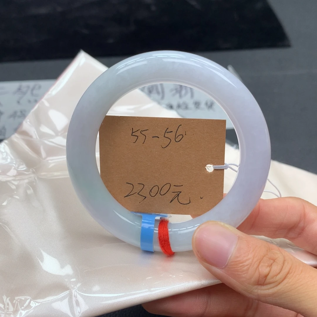翡翠未镶嵌手镯手镯