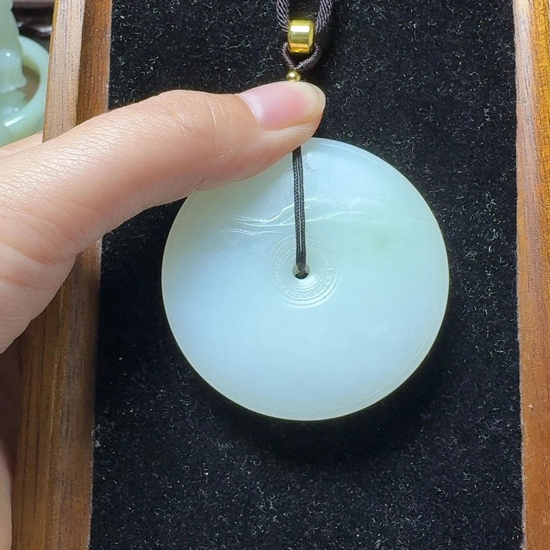 任***渡新号开播 挂件一件