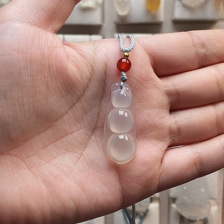 未镶嵌颈饰玛瑙/玉髓