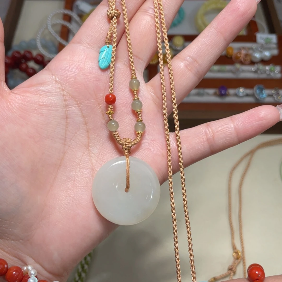 和田玉项链未镶嵌