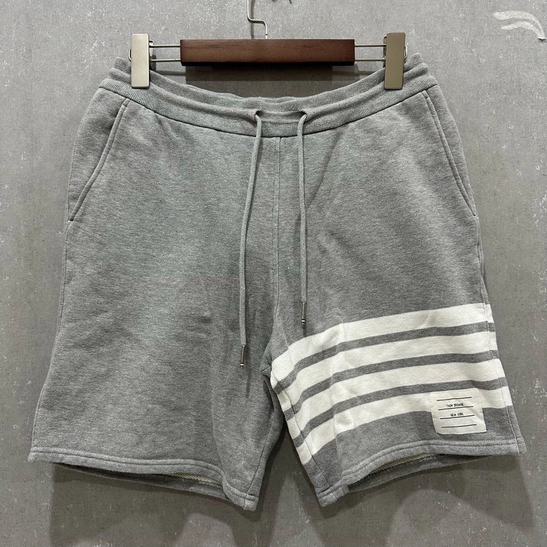 99新 THOMBROWNE 灰色运动短裤 42码 004626