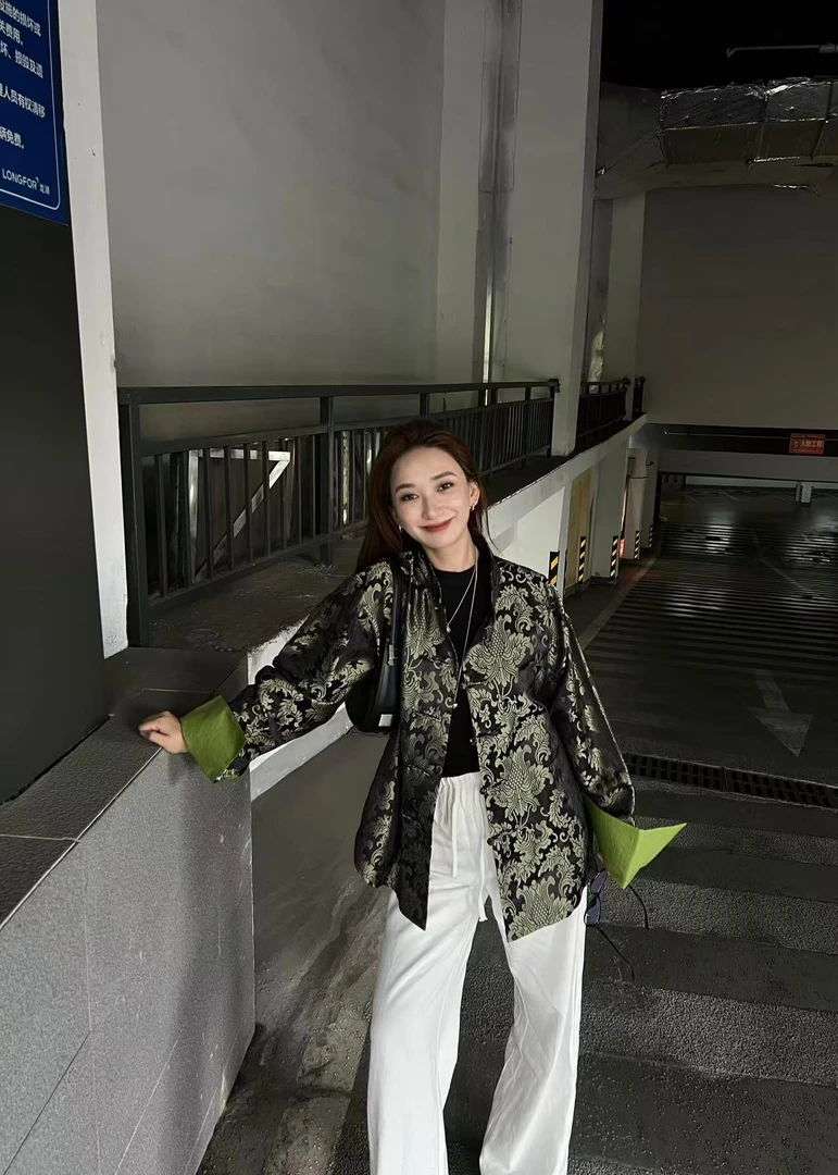 雍·彰 廓形撞色设计感藏式春夏外套