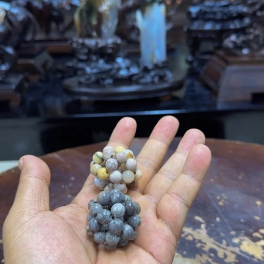 硅化玉手把未镶嵌