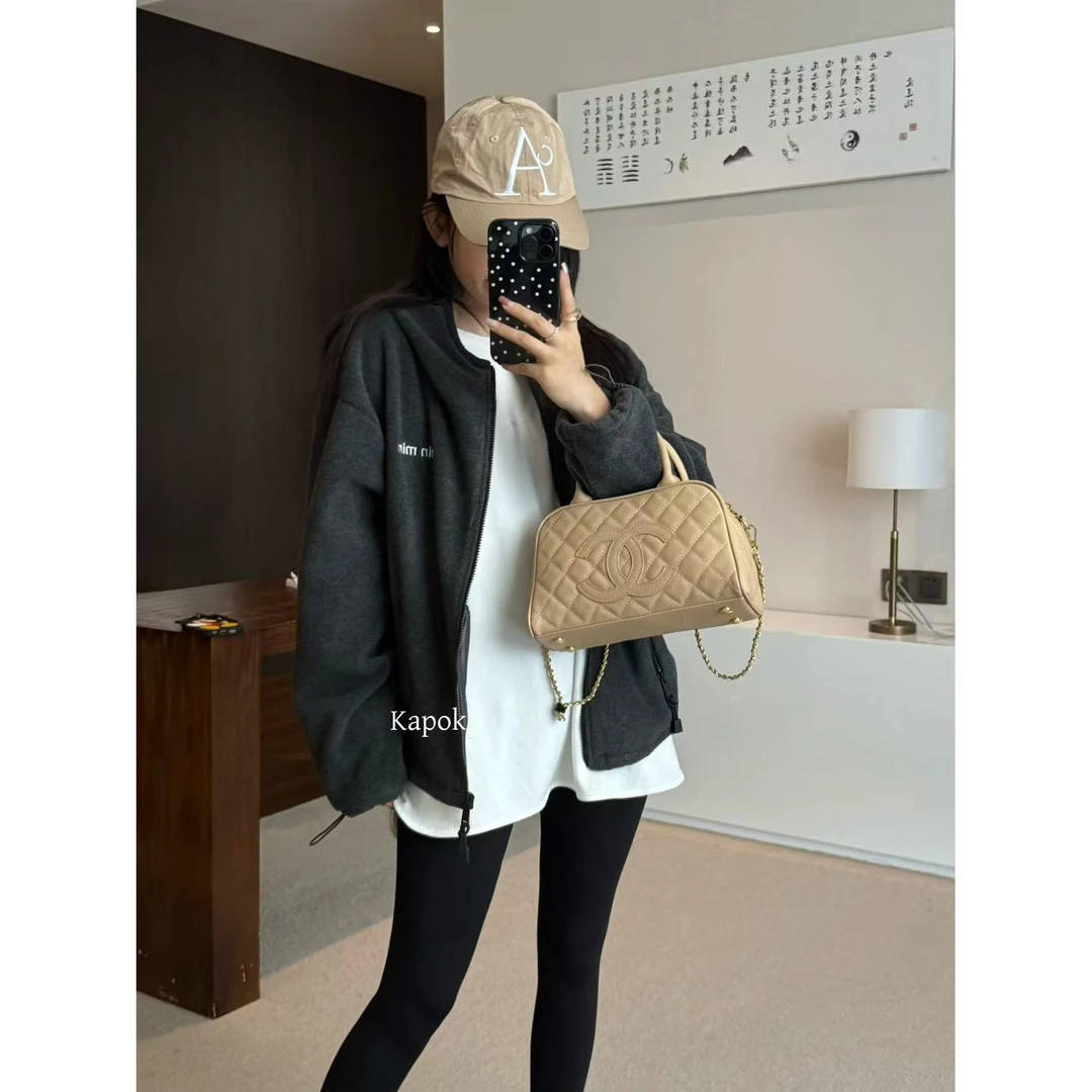 25756#【秋冬不重样！】韩系百搭软糯糯刺绣颗粒绒外套