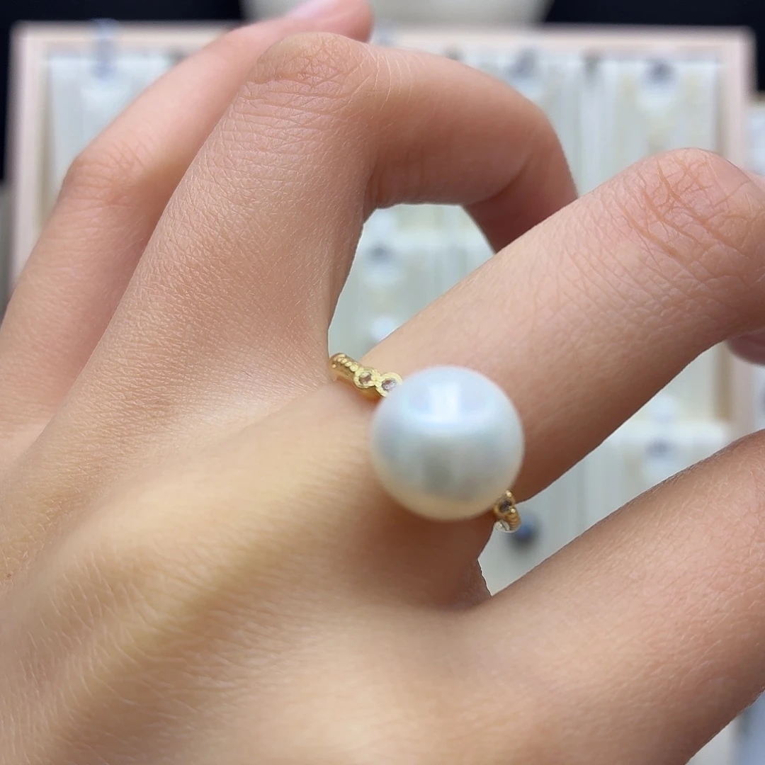 淡水珍珠颈饰合金