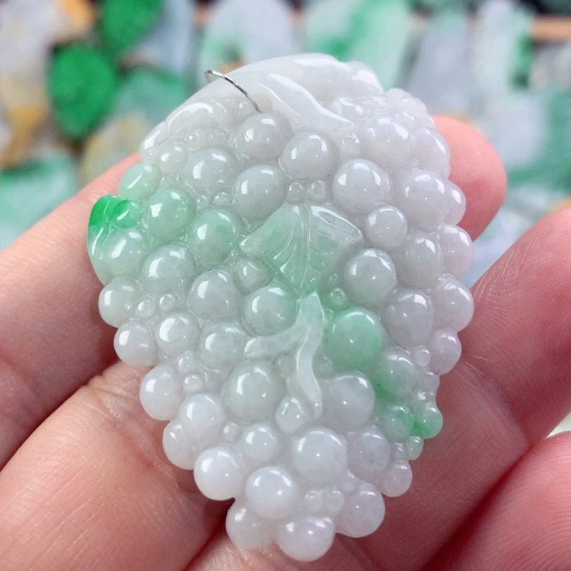 【闪购商品】翡翠未镶嵌吊坠(不含链)