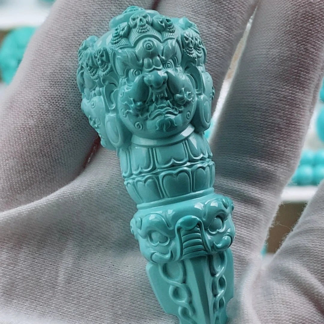 绿松石配饰未镶嵌