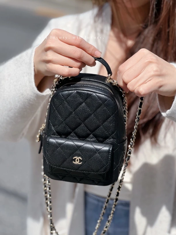 99新 Chanel/香奈儿 香奈儿24黑金荔枝牛mini小书包双肩包芯片款