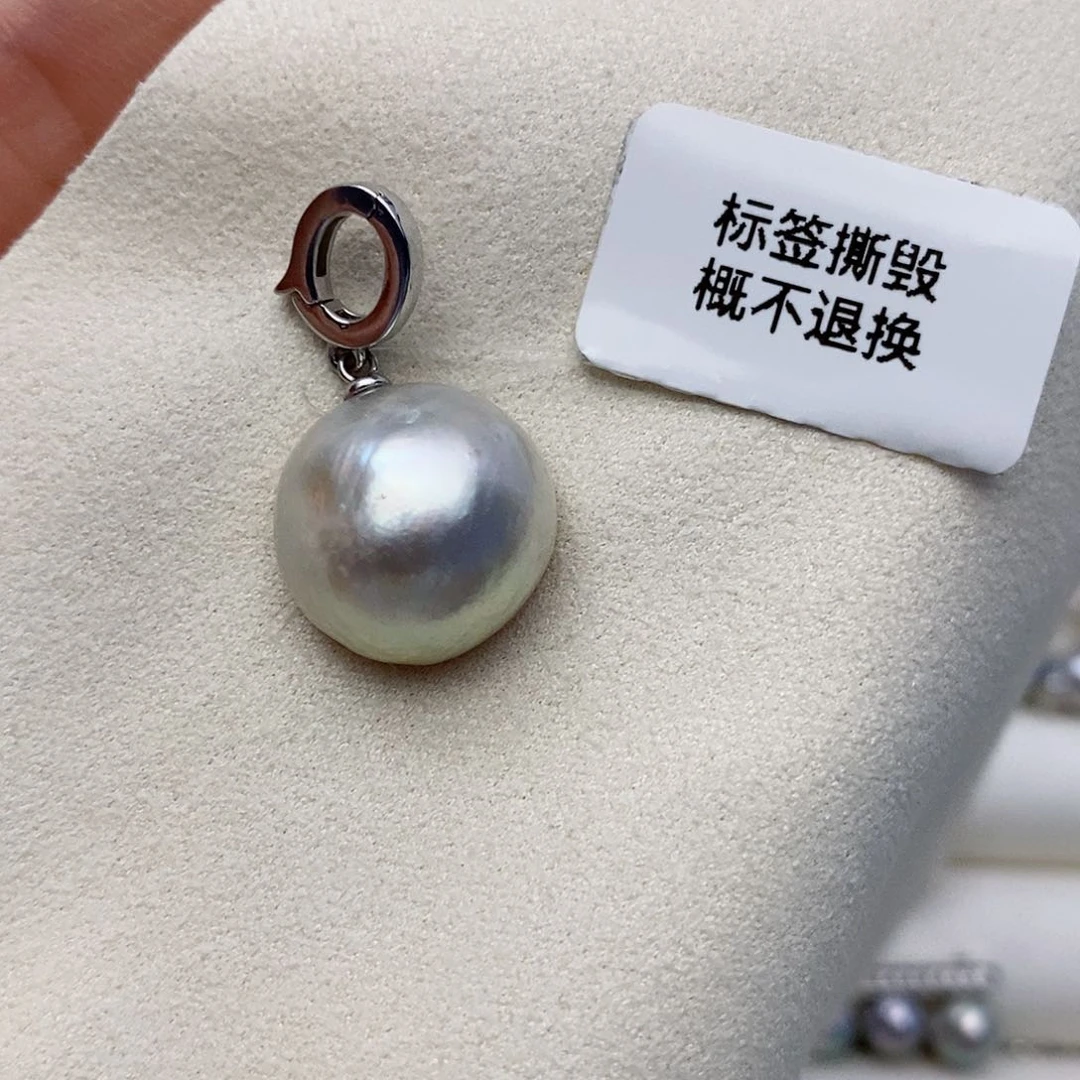 【闪购商品】银S925镶嵌拼合珍珠（马贝珠）颈饰J**g