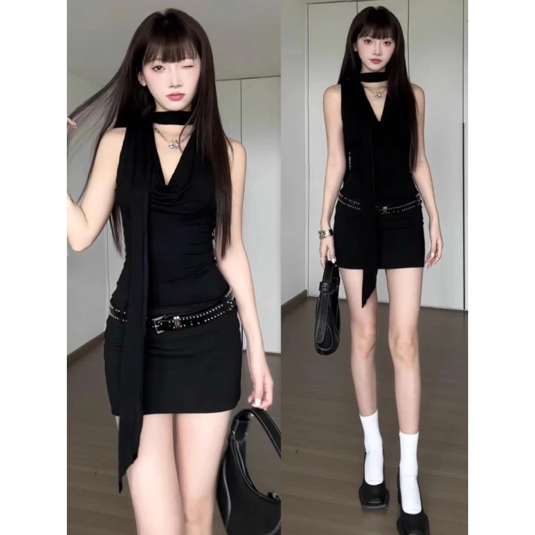 约会穿搭黑色无袖御姐连衣裙女初夏季2025新款修身显瘦包臀短裙子