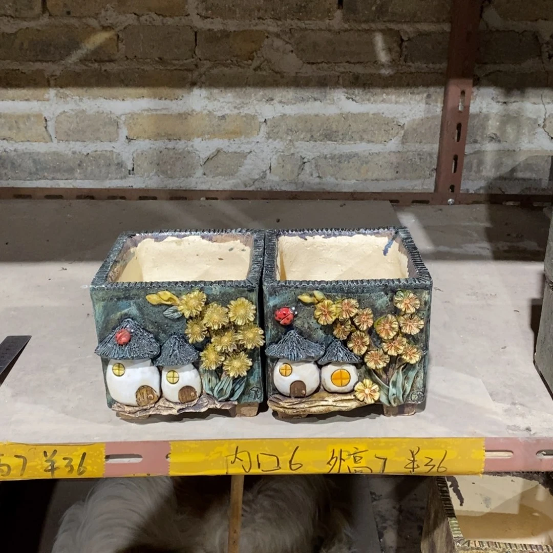 红陶黃***丶青藤花器多肉花盆