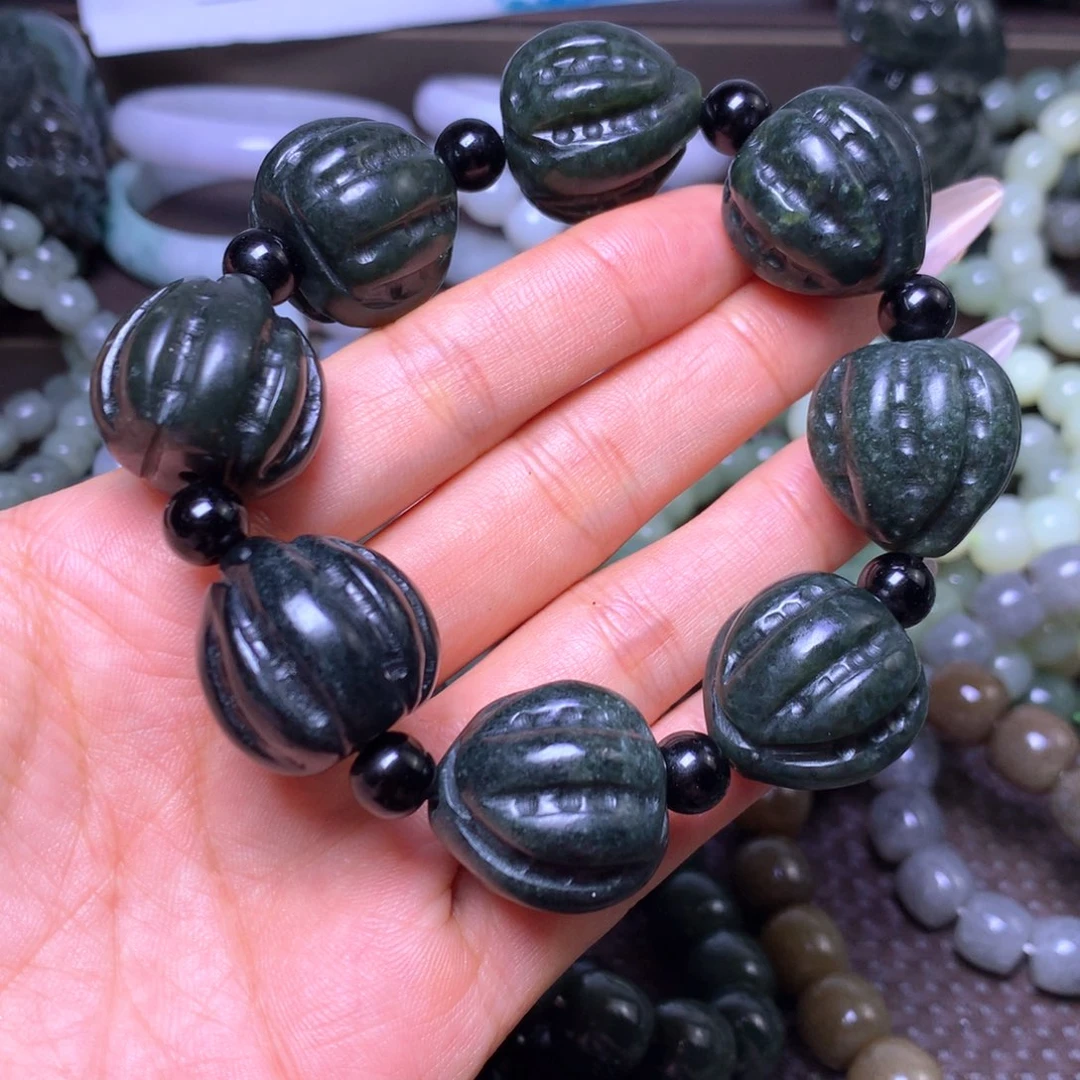 和田玉未镶嵌手串