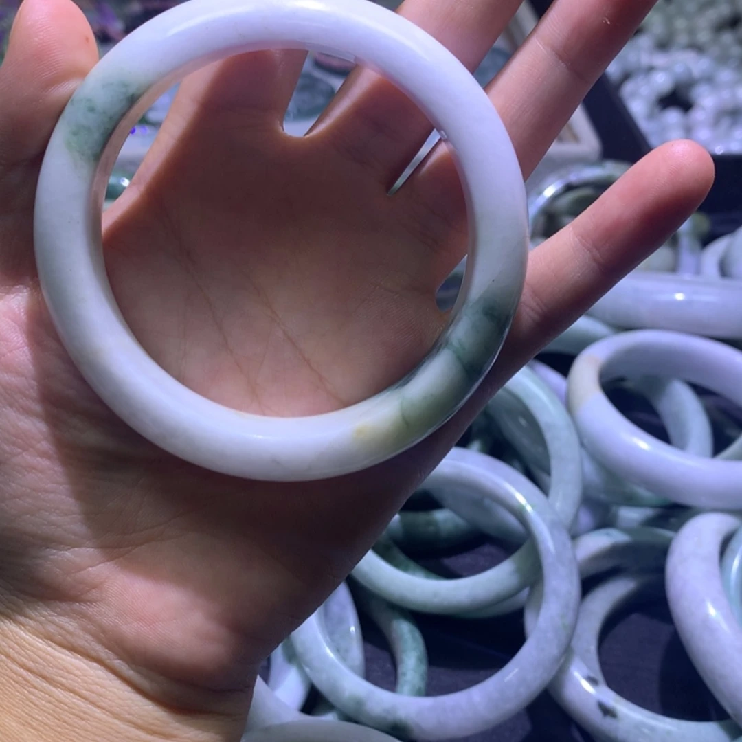 【闪购商品】颈饰未镶嵌翡翠真***语真真人人