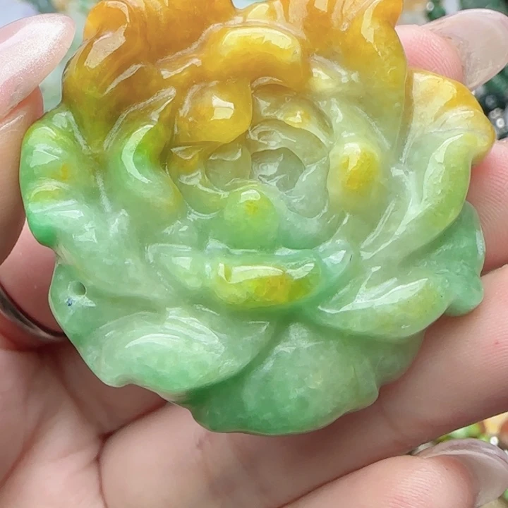 翡翠未镶嵌颈饰天然A货668