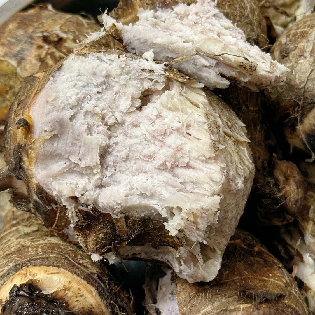 粤西新鲜现挖正宗香芋粉糯香甜可蒸煮油炸的芋头