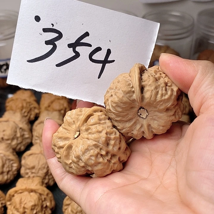 拥***有文玩核桃吊坠我在你的