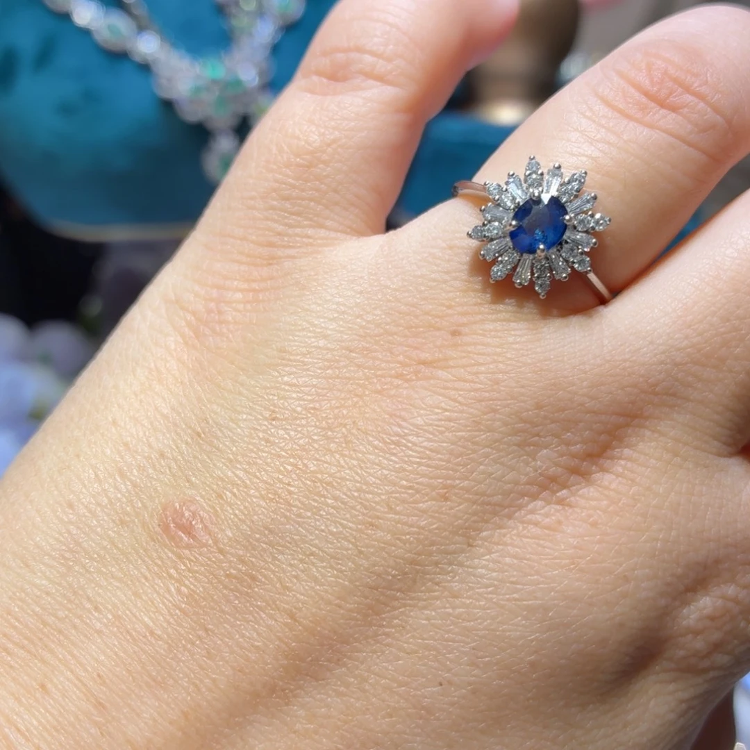 银S925镶嵌戒指蓝宝石