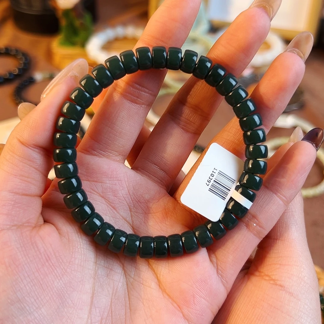 和田玉未镶嵌手串