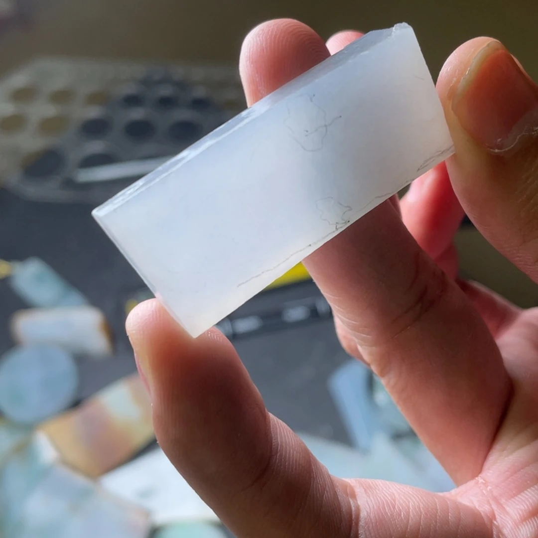 未镶嵌定制翡翠